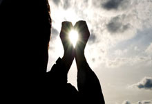 爱游戏官网-法兰克福主场大胜科隆,德甲前四渐入眼界,法兰克福vs科隆直播