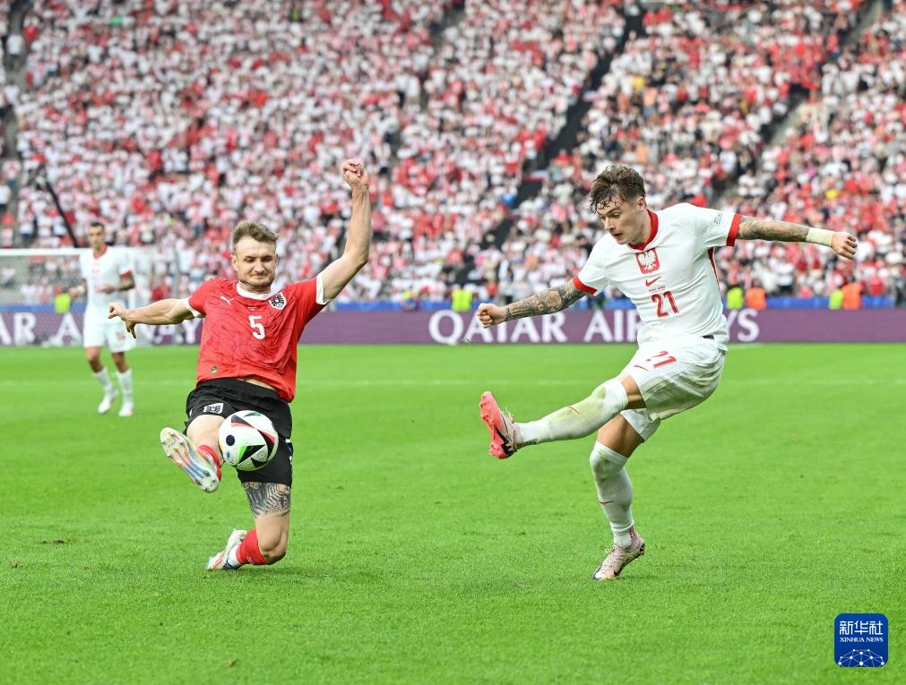 意大利大胜奥地利，豪取欧锦赛进球冠(意大利大胜奥地利,豪取欧锦赛进球冠军的是谁)