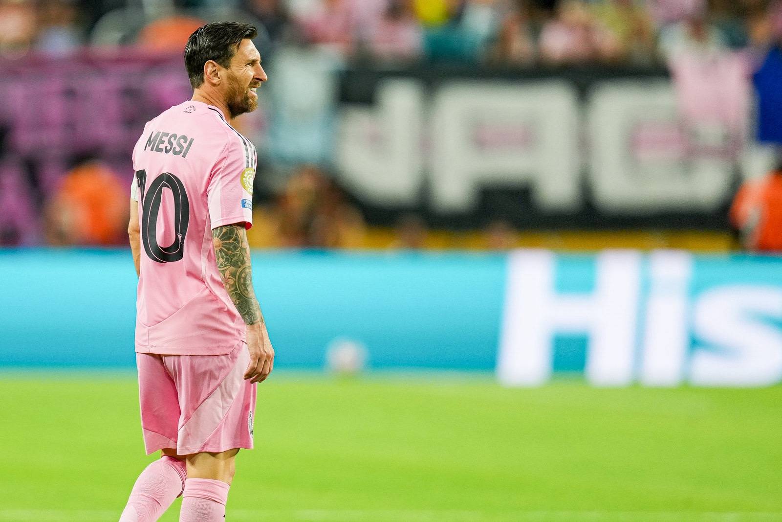 包含帕尔梅拉斯冲击季军，年轻球员表现亮眼的词条