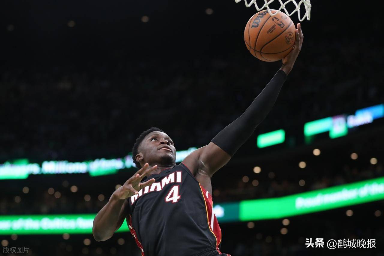 爱游戏网页版入口-关于步行者队内线强势表现,奥拉迪波抢断拦截成就双丰收的信息