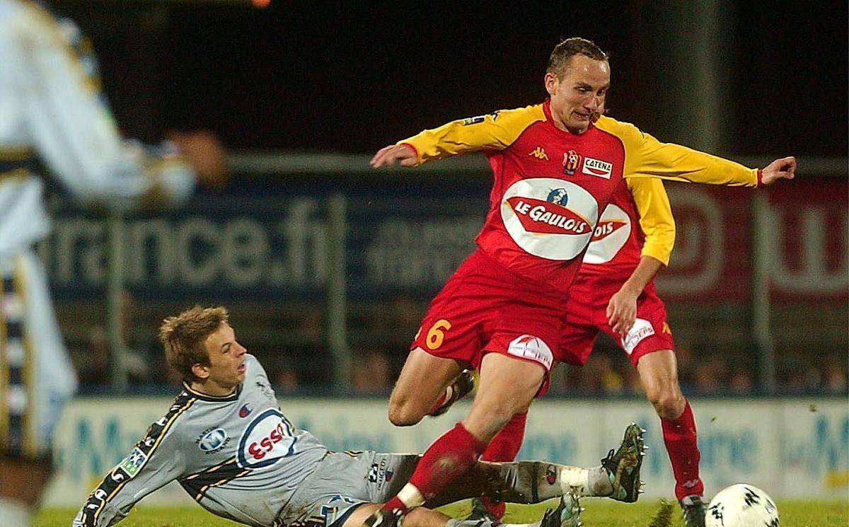 爱游戏网页版-关于马赛战平里尔,发挥略显稳定的信息