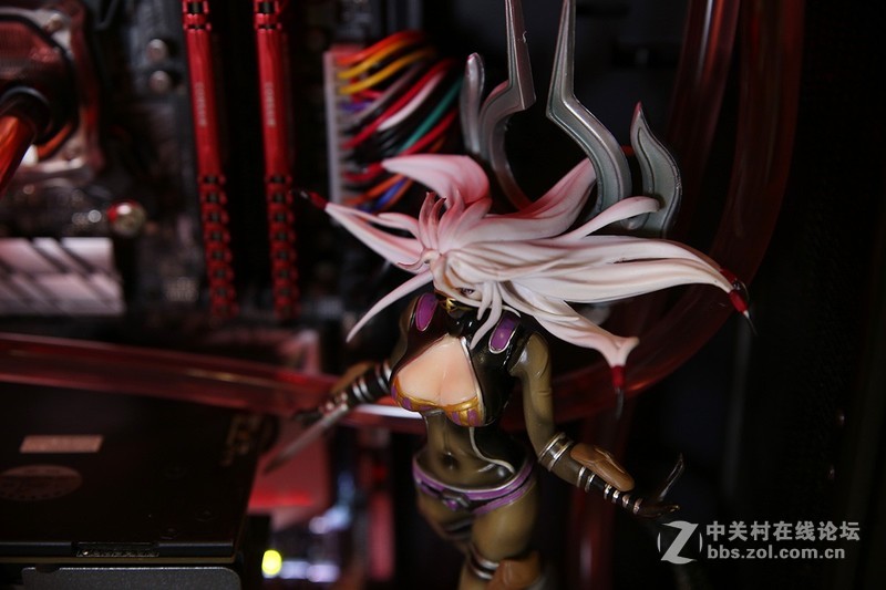 激烈的对抗!精彩纷呈的比赛,胜者乃真英雄的简单介绍 激烈的对抗!精彩纷呈的比赛,胜者乃真英雄的简单介绍