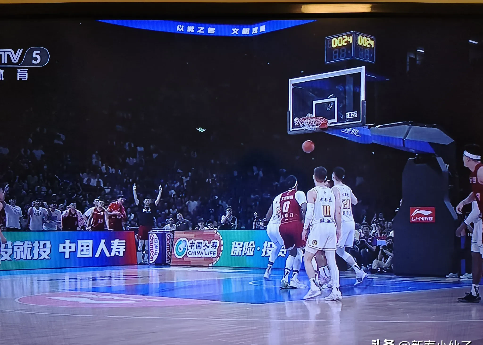 球队防守疲软，三分球逐渐成为软肋的简单介绍