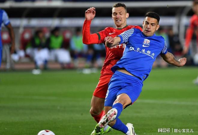 首尔申花足球俱乐部球员准备在比赛中全力以赴的简单介绍 首尔申花足球俱乐部球员准备在比赛中全力以赴的简单介绍