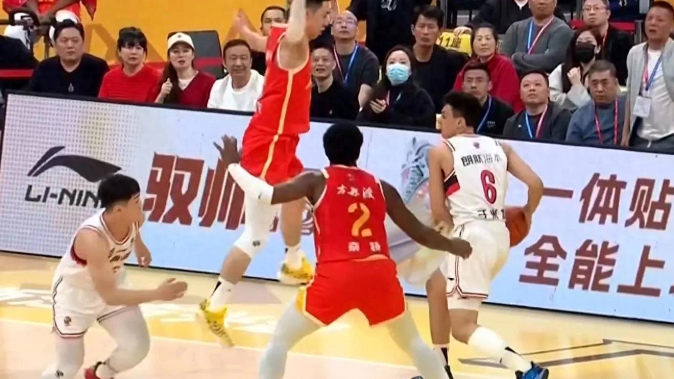 关于队伍中人气最高的球员备战大赛,希望斩获胜利的信息 关于队伍中人气最高的球员备战大赛,希望斩获胜利的信息