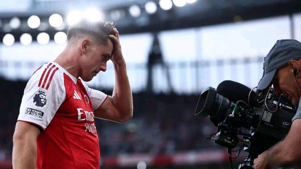 关于阿森纳迎战西汉姆联，势必争取胜利争夺前列的信息