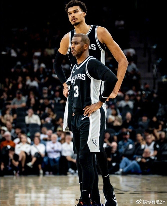 纽约终结马刺连胜,遭遇三连败 纽约终结马刺连胜,遭遇三连败