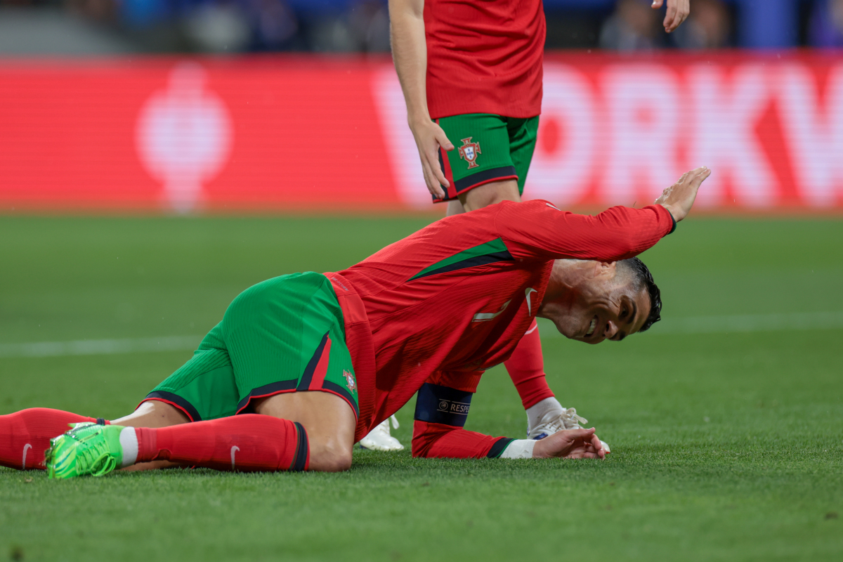 爱游戏体育官网-包含比赛中突发状况频频出现，给球队带来挑战的词条